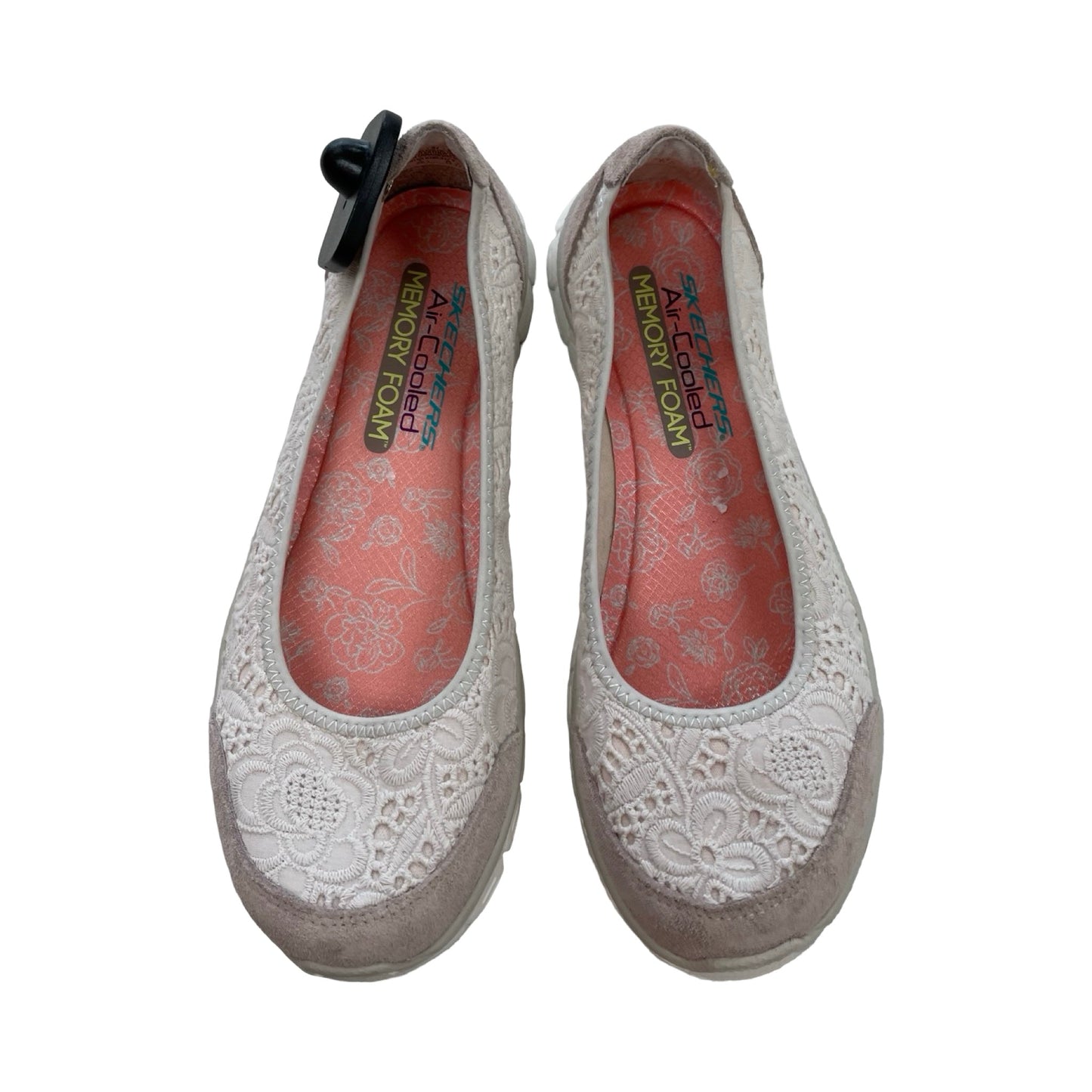 Shoes Flats By Skechers In Cream, Size:7