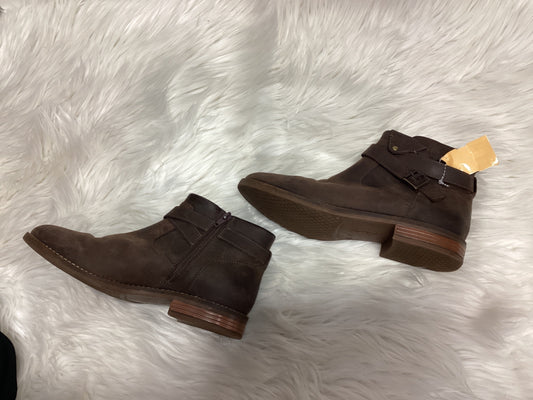 Boots Ankle Flats By Clarks In Brown, Size:8.5