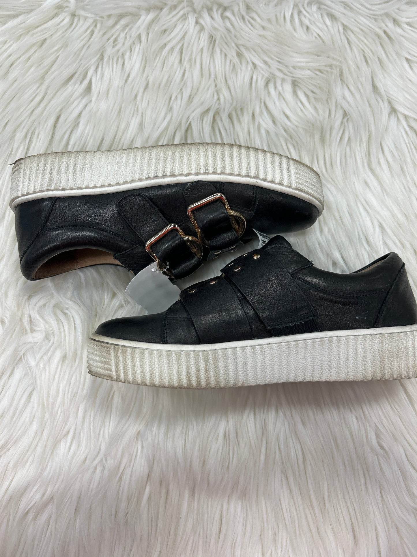 Shoes Sneakers By Cmc In Black, Size:7.5