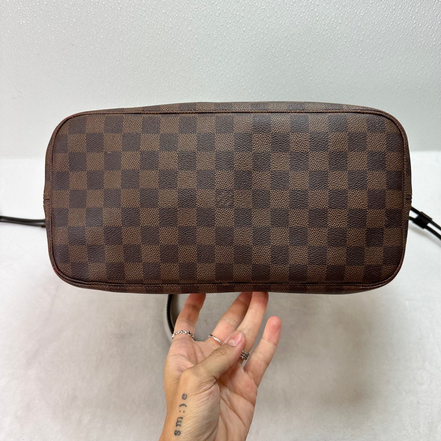 Handbag Luxury Designer By Louis Vuitton, Size: Large
