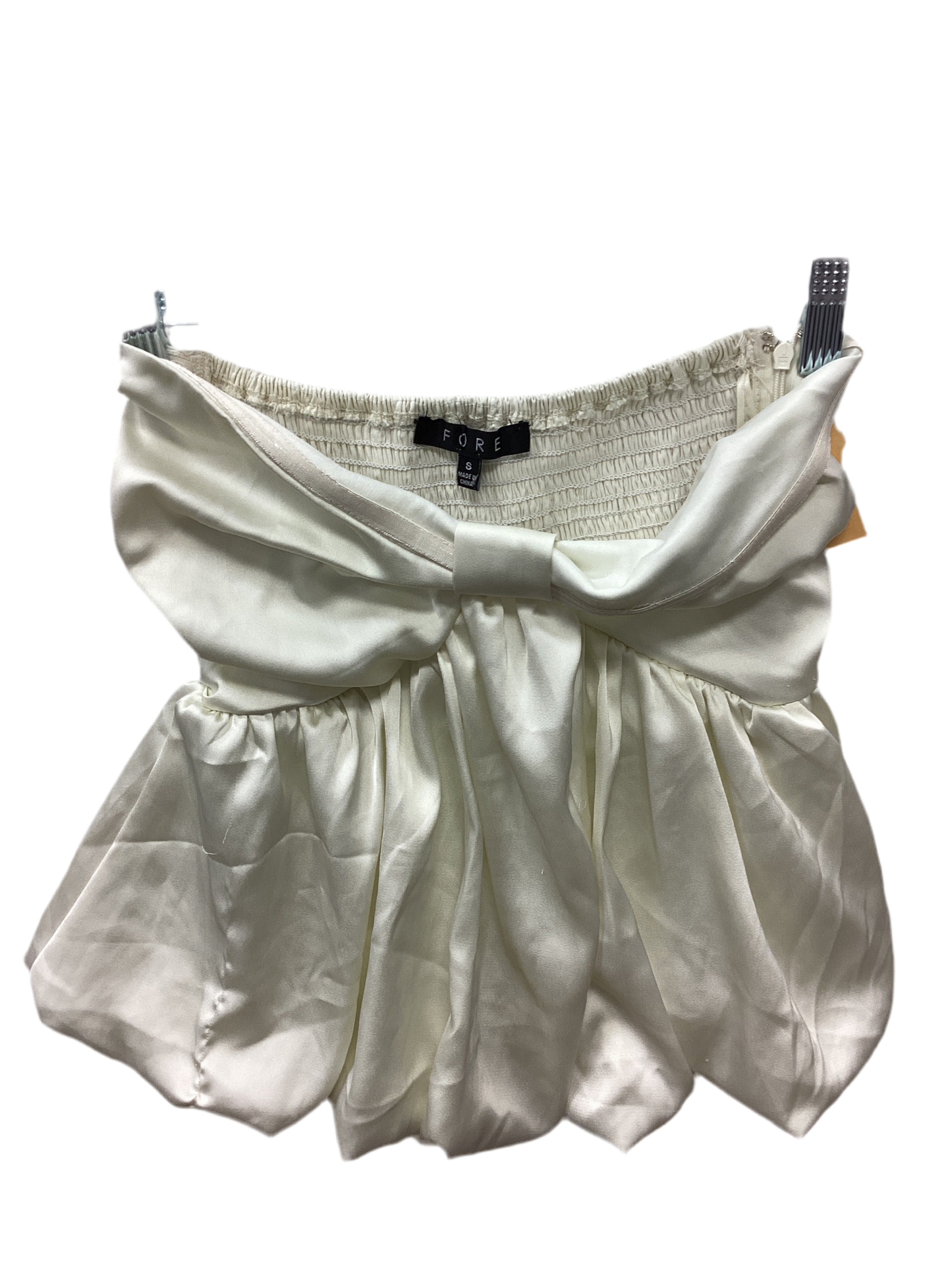 Top Sleeveless By Fore In Cream, Size:S