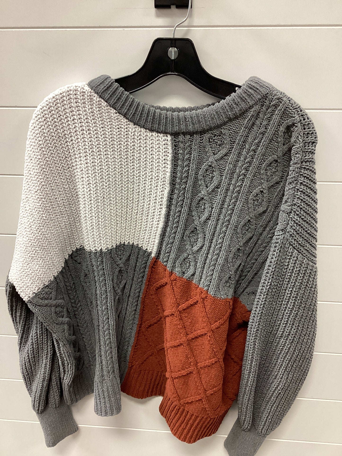 Sweater By Maurices In Grey, Size:Xl