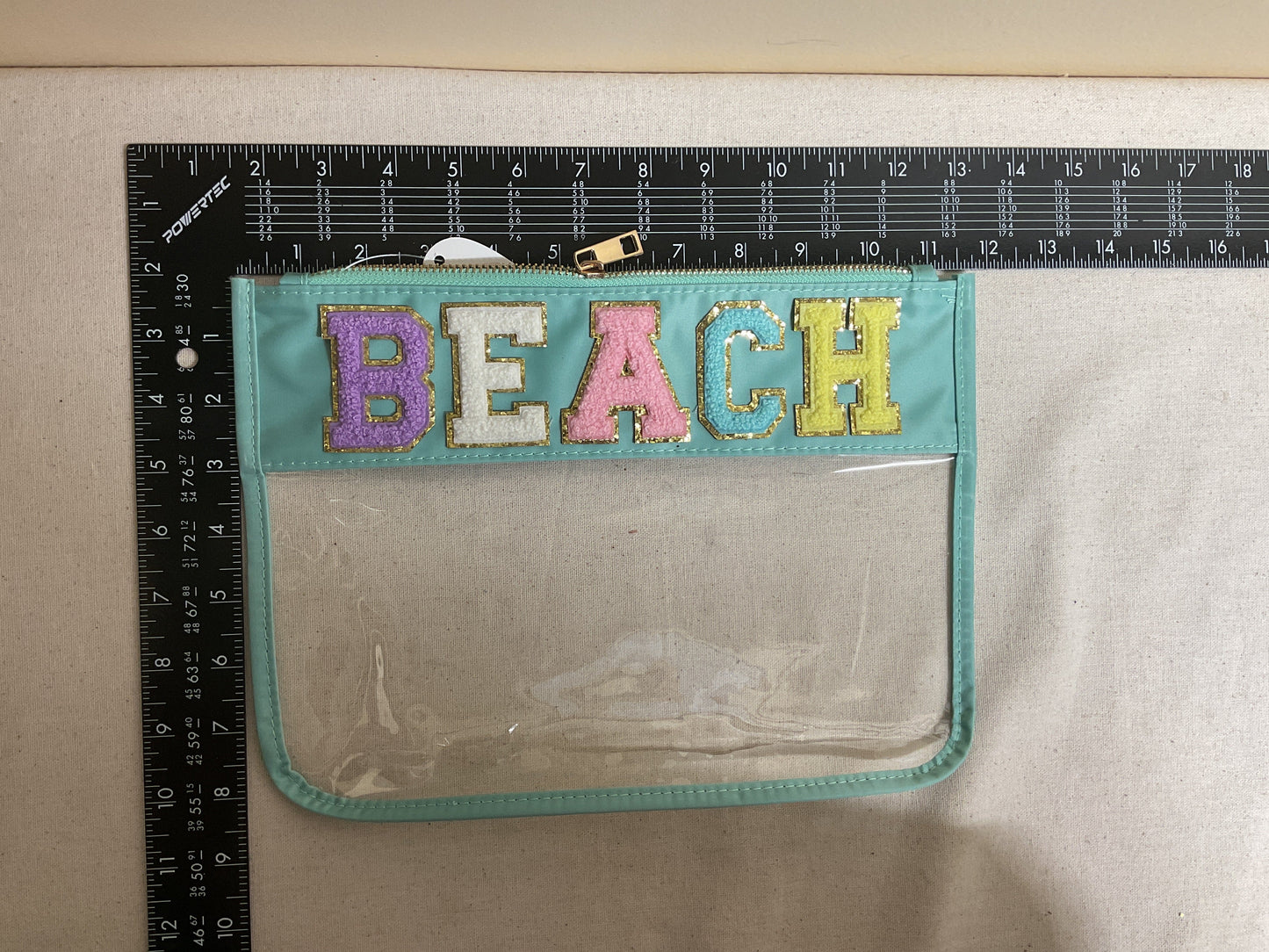 Accessory Tag By Clothes Mentor In Green