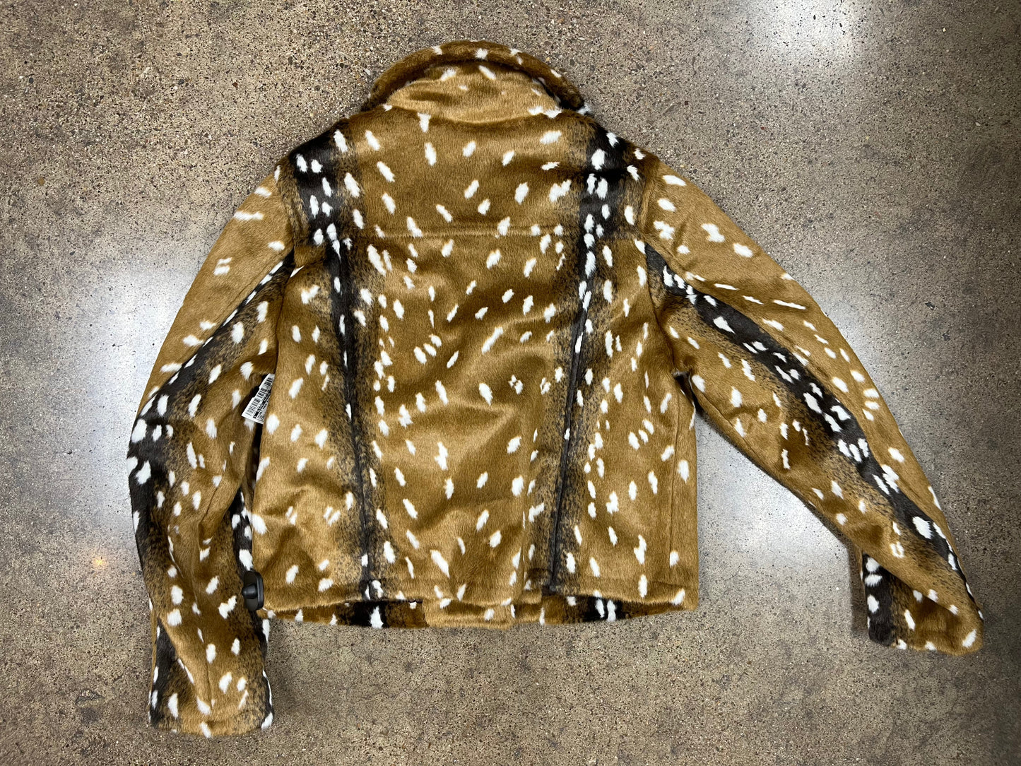 Jacket Faux Fur & Sherpa By Clothes Mentor In Tan, Size:M