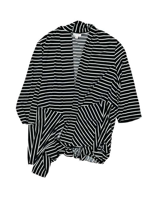 Cardigan By Clothes Mentor In Black & White, Size:3X