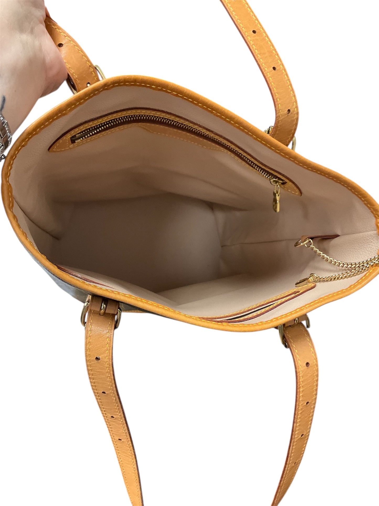 Handbag Luxury Designer By Louis Vuitton, Size: Large