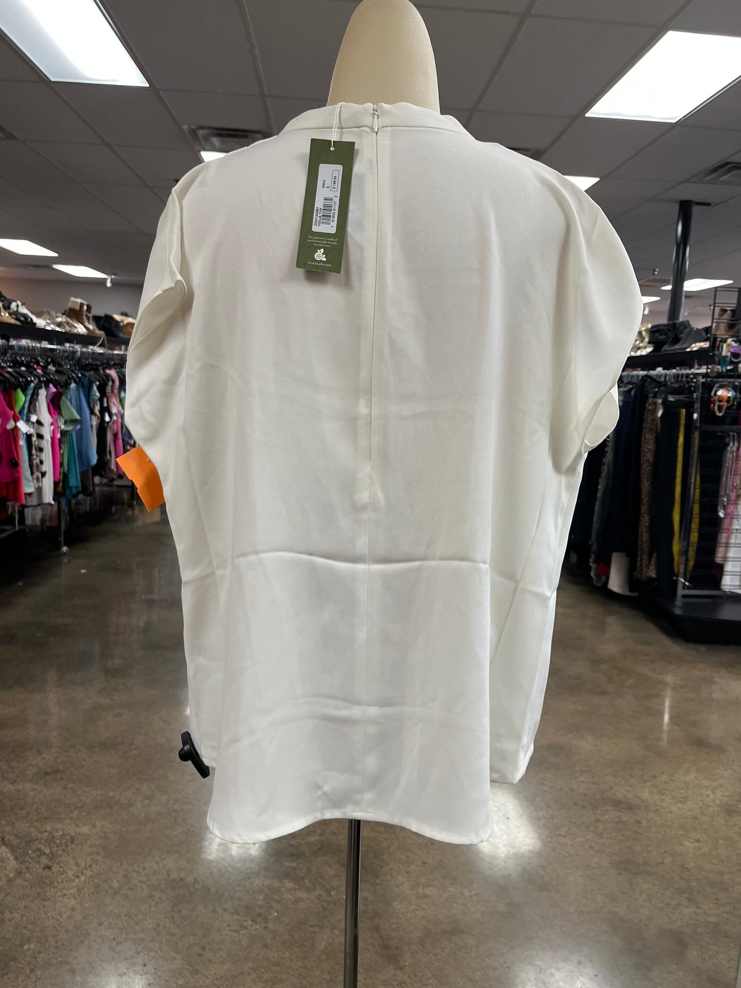 Top Sleeveless By Trina Turk In White, Size:S