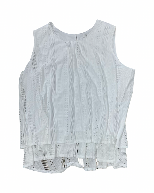 Top Sleeveless By Cj Banks In White, Size:3X
