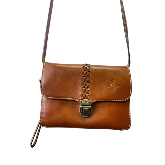 Crossbody Designer By Patricia Nash In Tan, Size:Small