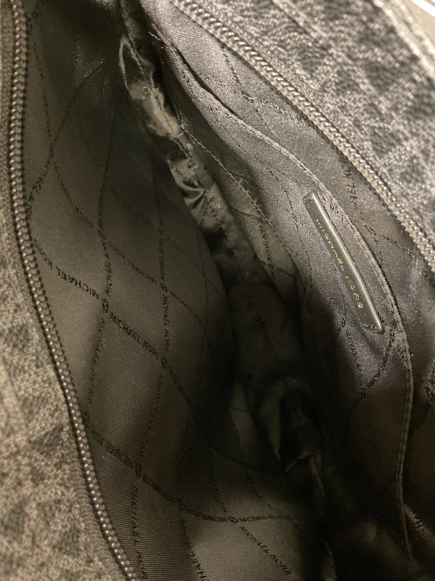 Crossbody Designer By Michael Kors In Black, Size:Medium