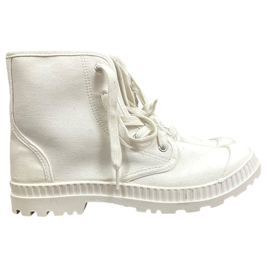 Shoes Sneakers By So In White, Size:11