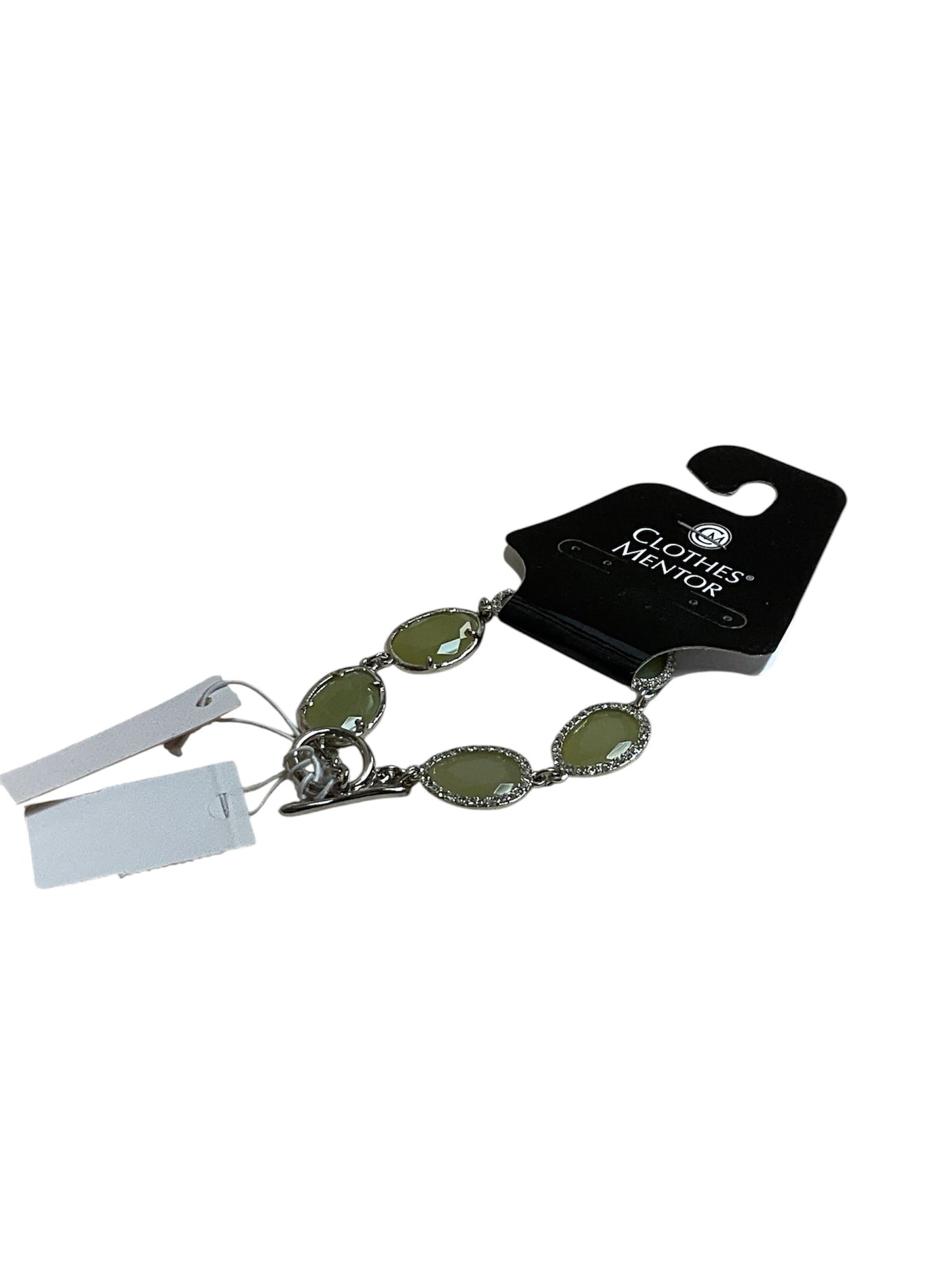 Bracelet Other By Clothes Mentor In Green & Silver