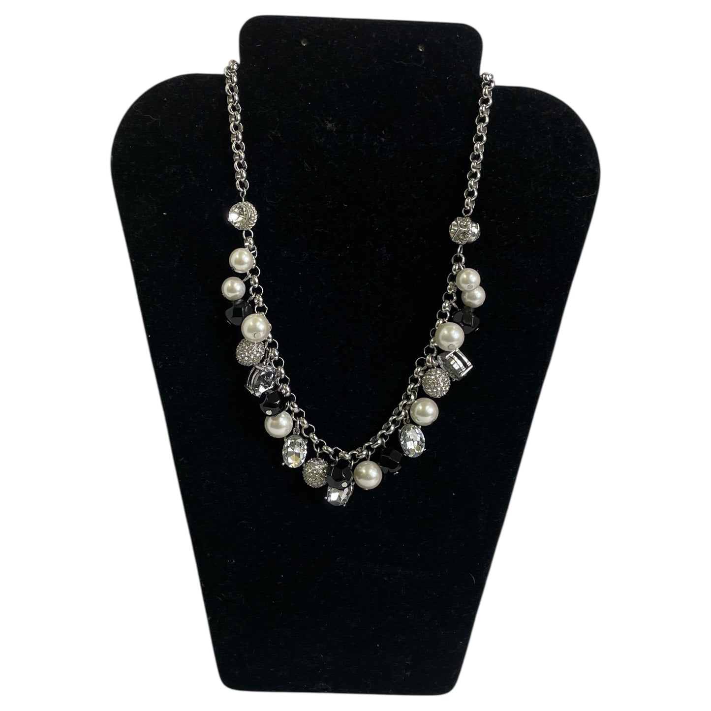 NECKLACE STATEMENT by ANN TAYLOR In BLACK & WHITE