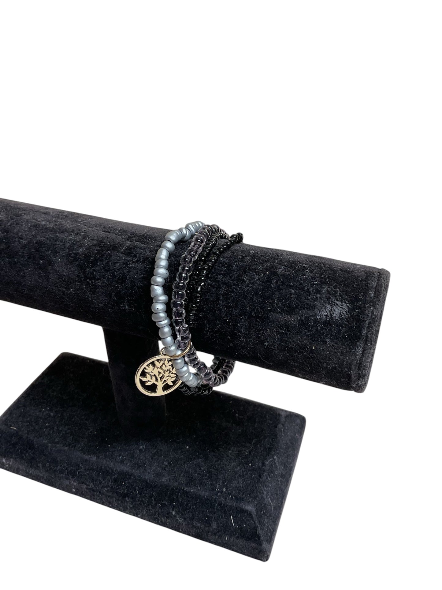 Bracelet Beaded By Clothes Mentor In Black & Silver