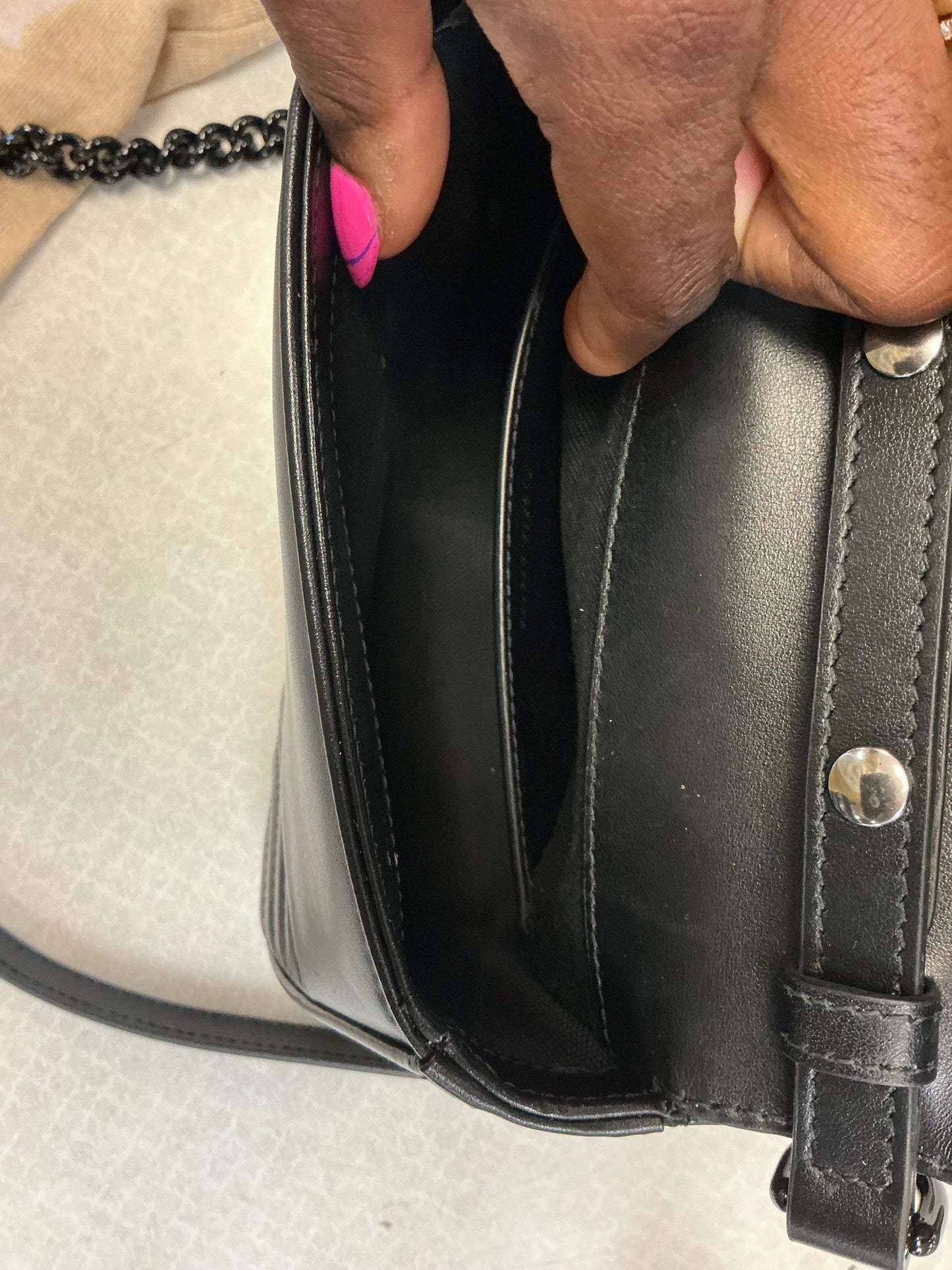 Crossbody Luxury Designer By Gucci In Black, Size:Small