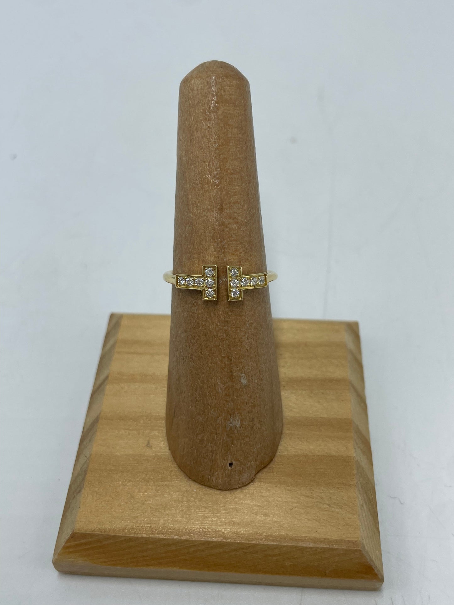 Tiffany & Company 18K Diamond T Luxury Ring, Size: 7