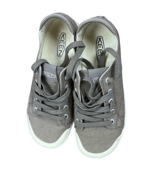 Shoes Sneakers By Keen In Tan, Size:6.5