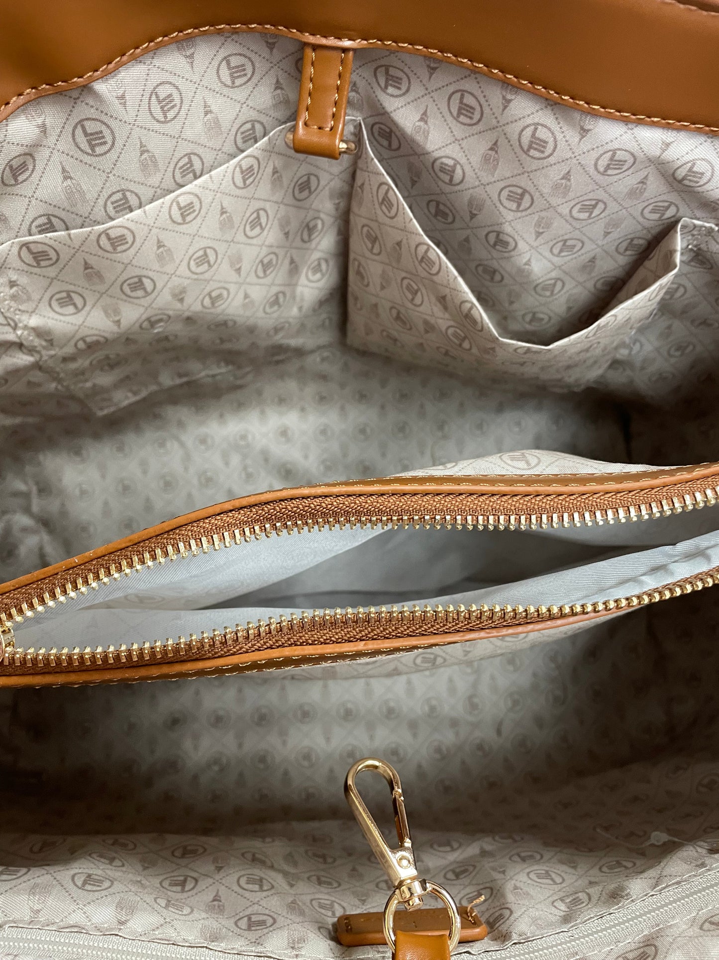 Handbag By London Fog In Brown & Cream, Size:Large