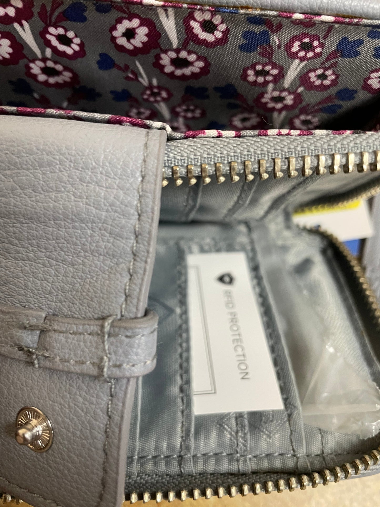 Wristlet By Vera Bradley In Paisley Print, Size:Small