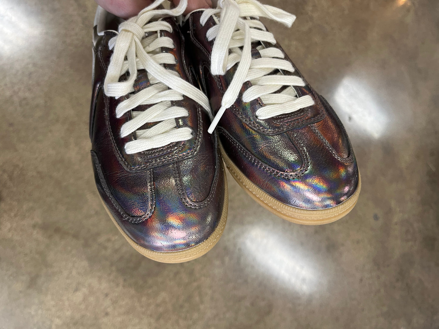 Shoes Sneakers By Skechers In Bronze, Size:8.5