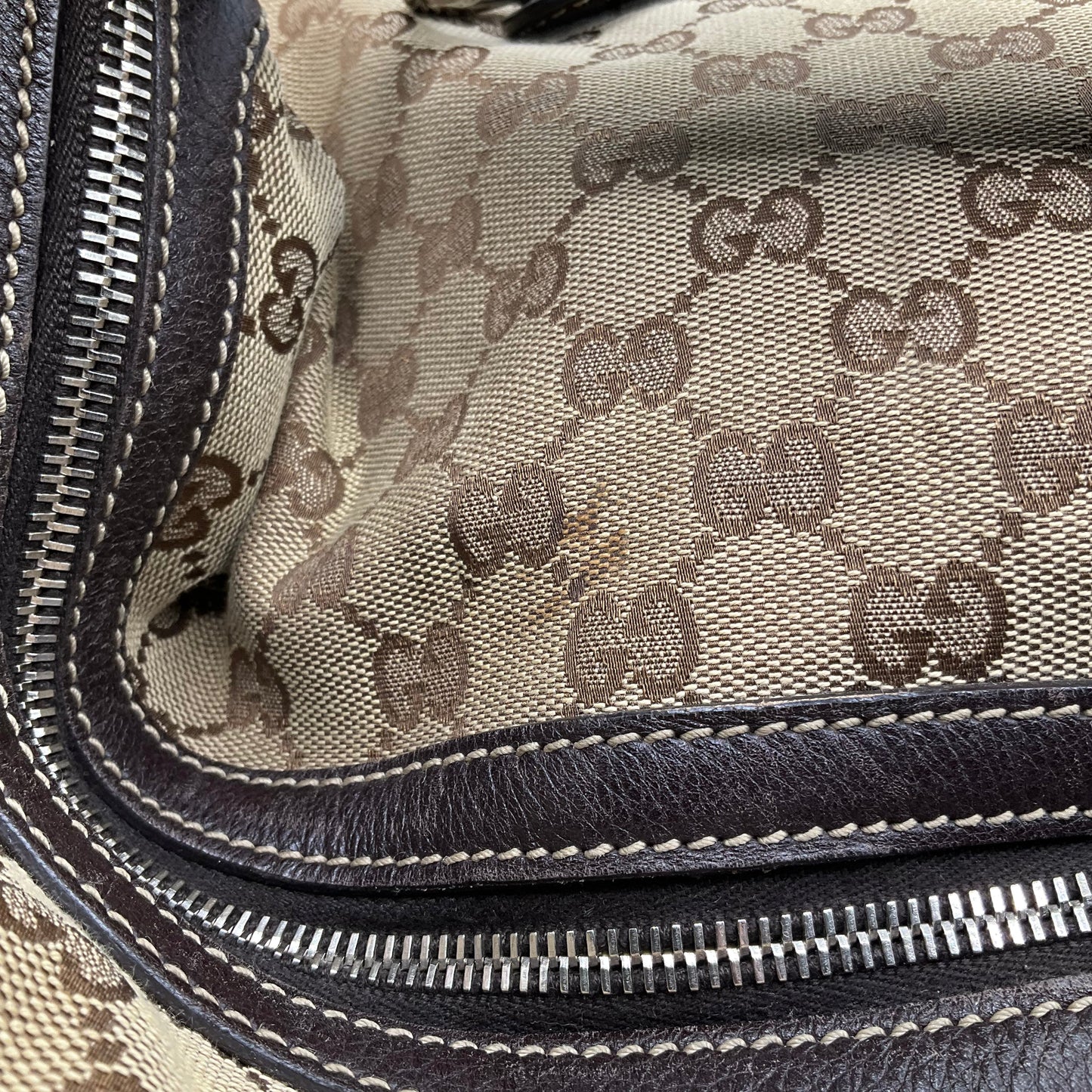 Handbag Luxury Designer By Gucci, Size: Large