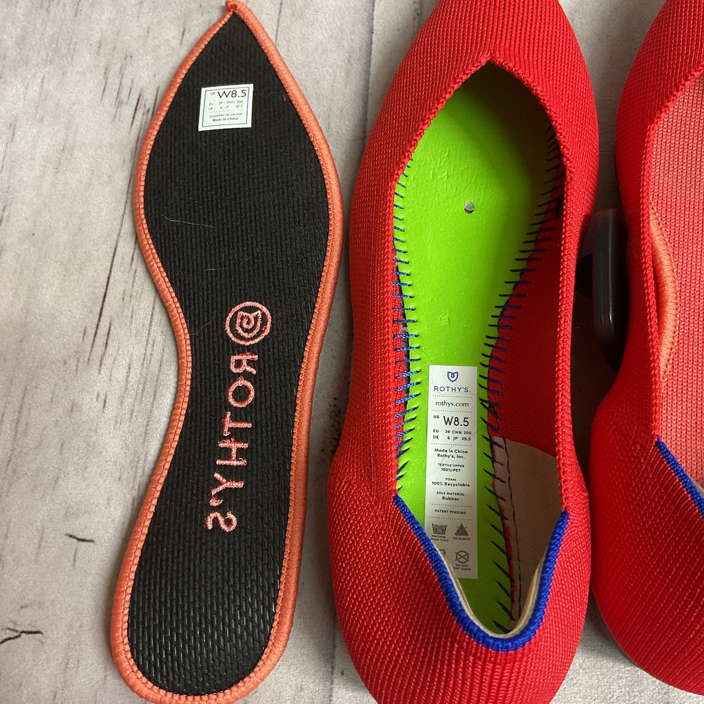 Shoes Flats By Rothys In Red, Size:8.5