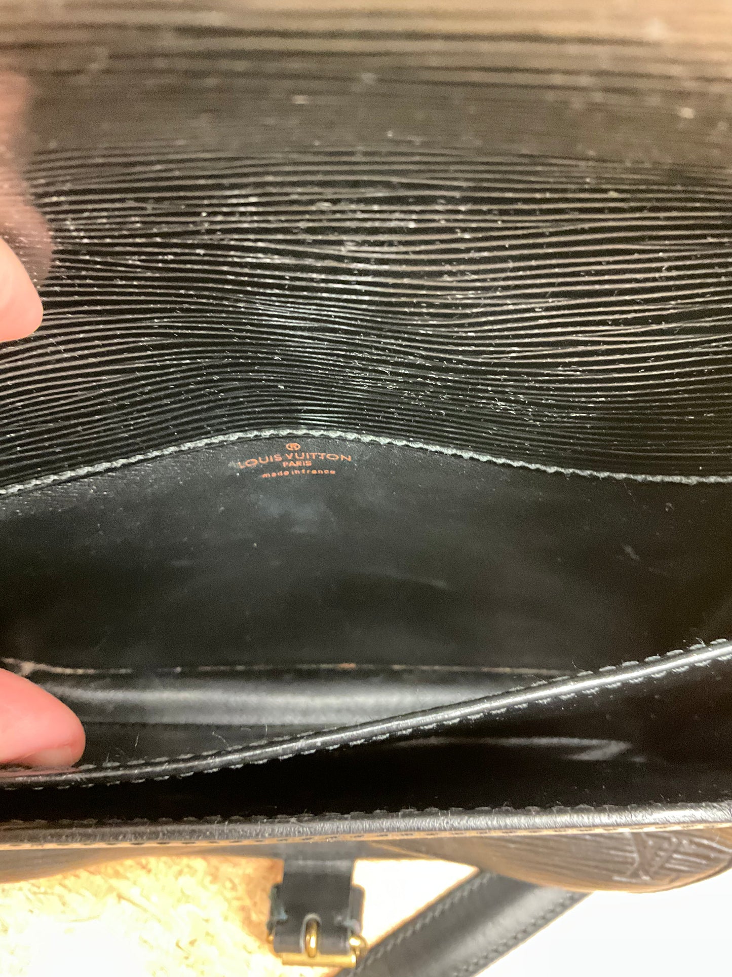 Crossbody Luxury Designer By Louis Vuitton In Black, Size:Small