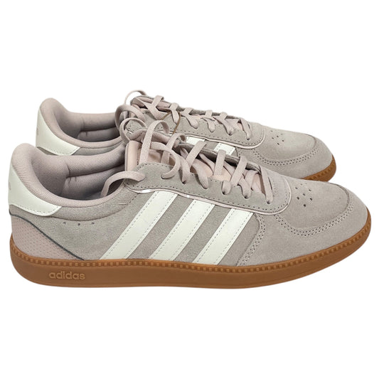 Shoes Sneakers By Adidas In Taupe, Size:9.5