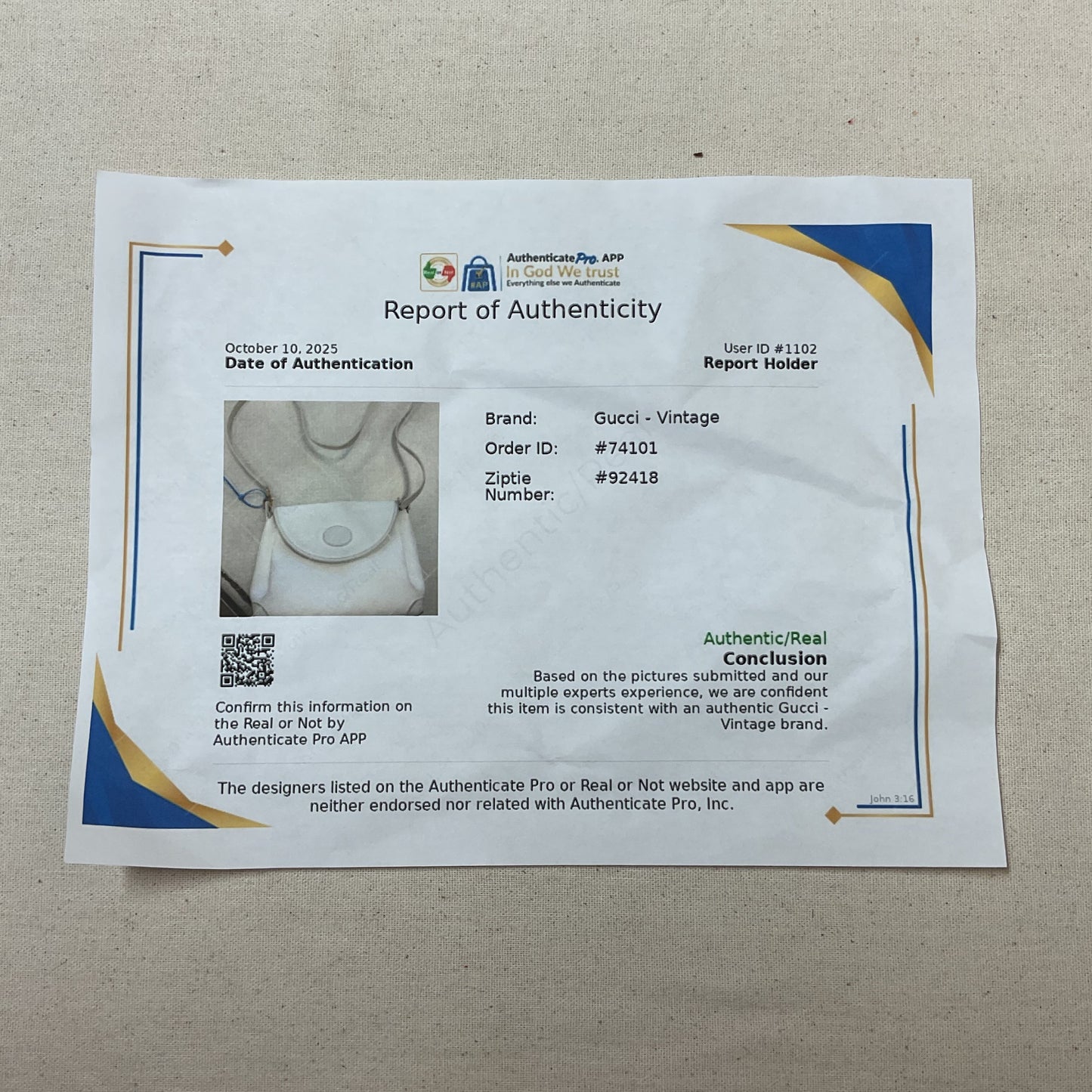 Crossbody Luxury Designer By Gucci In White, Size:Small