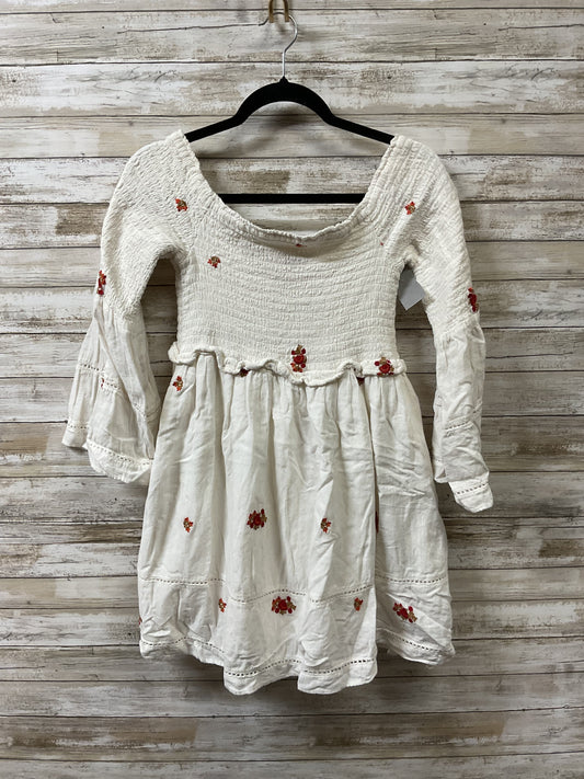 Dress Casual Short By Free People In White, Size:M