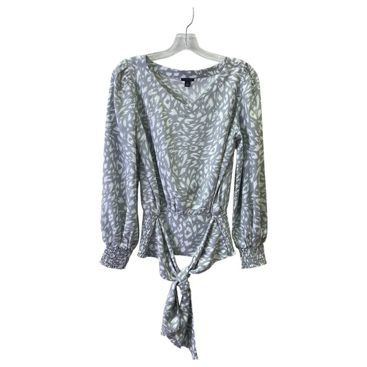 Top Ls By Ann Taylor In Grey & White, Size:S