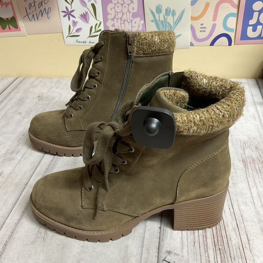 Boots Ankle Heels By Universal Thread In Green, Size:8.5