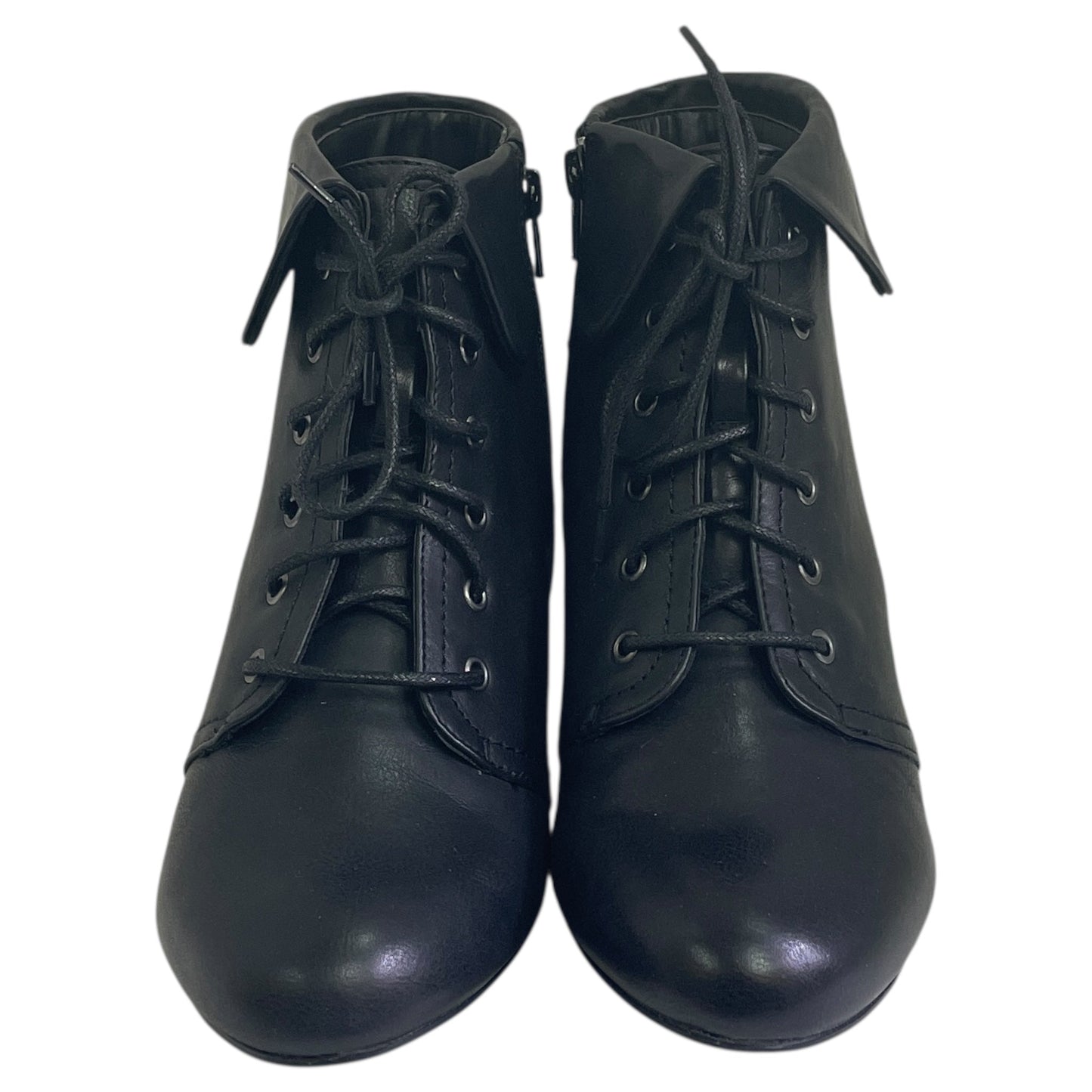 Boots Ankle Flats By Yuu Collection In Black, Size:7.5