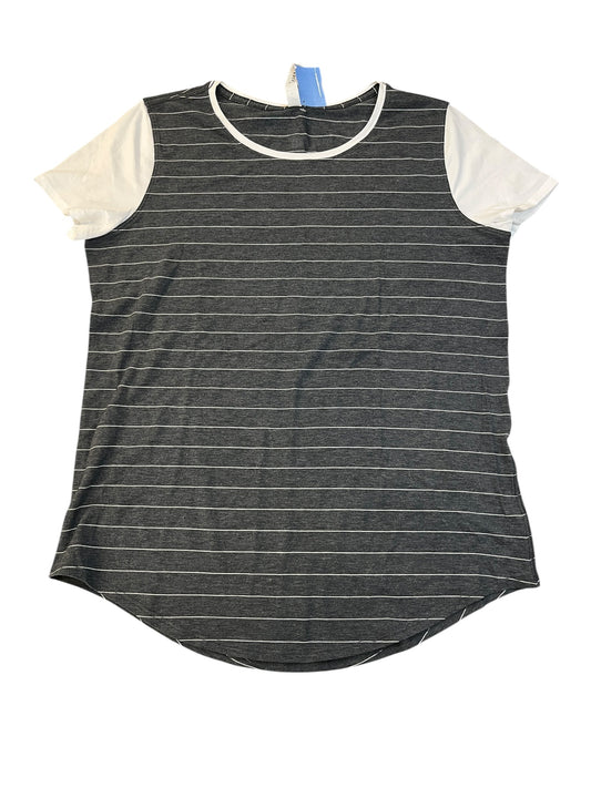Athletic Top Ss By Lululemon In Grey, Size:M