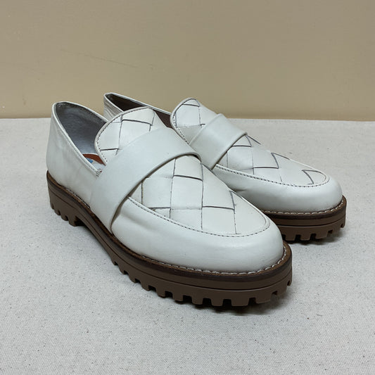 Shoes Flats By Dolce Vita In Cream, Size:7.5