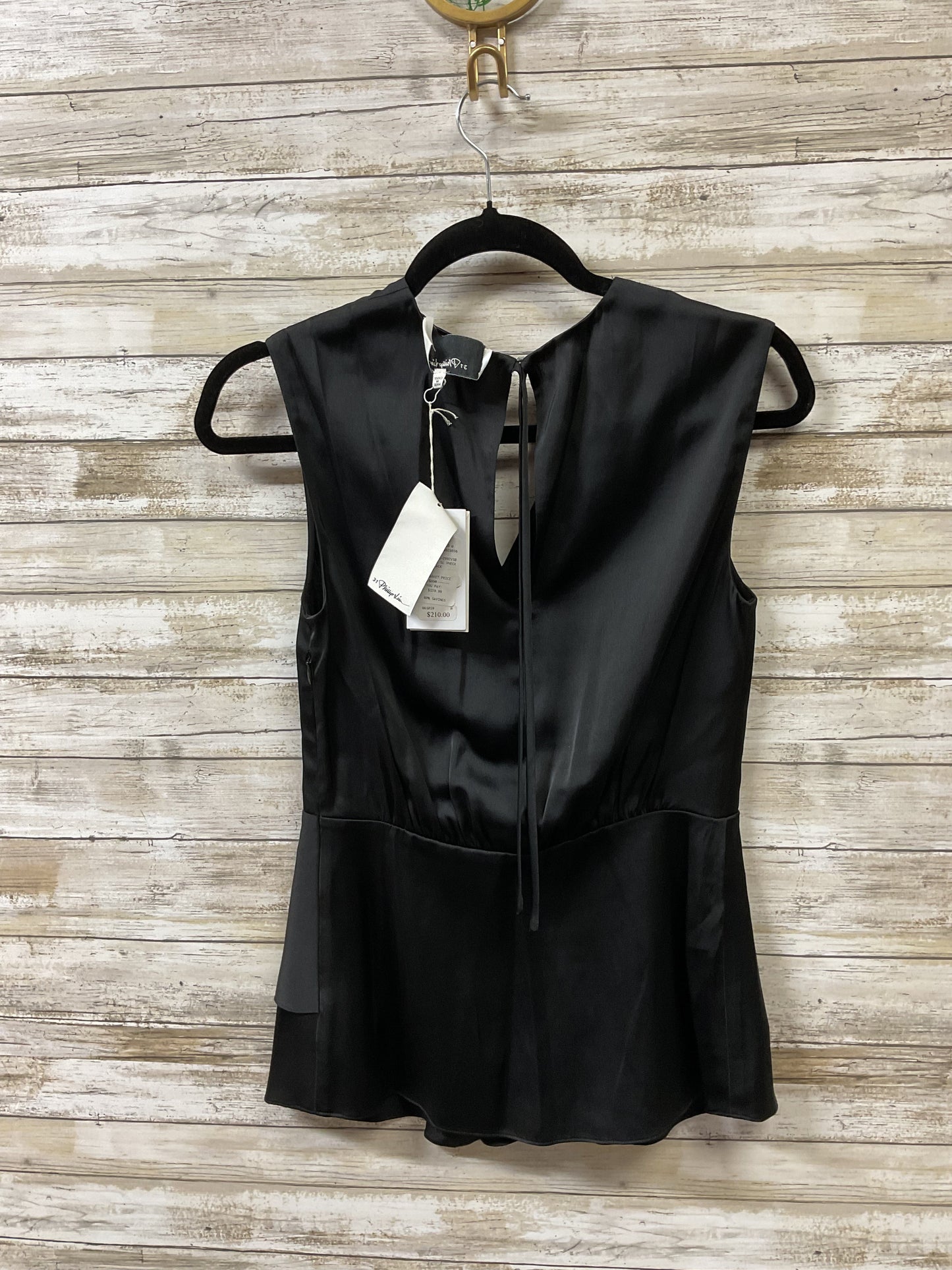 Top Sleeveless By Cmb In Black, Size:0