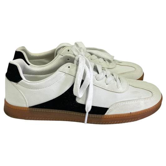 Shoes Sneakers By No Boundaries In Black & White, Size:8.5