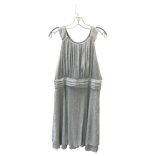 Dress Party Short By J.Taylor In Silver, Size:16