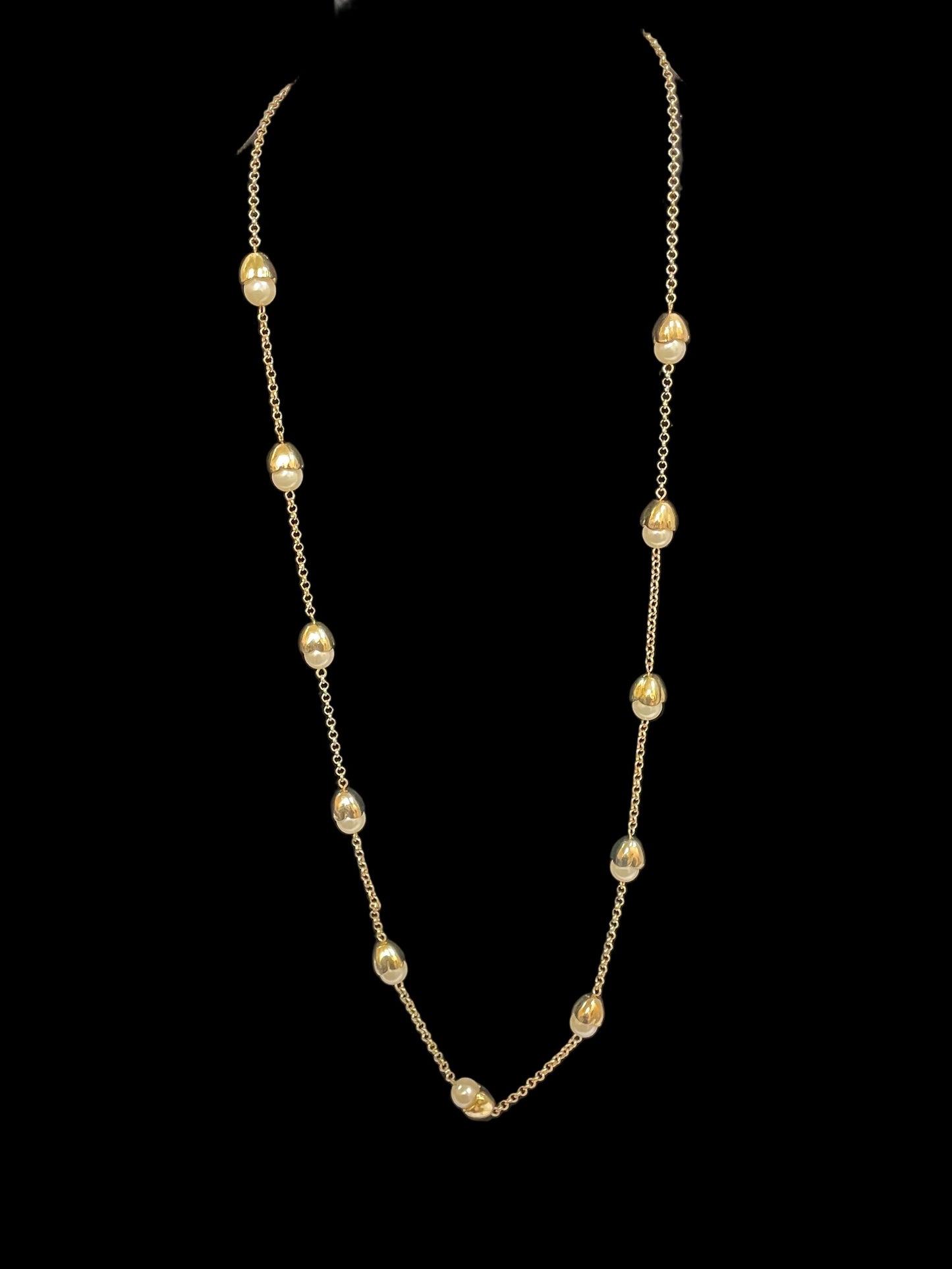Necklace Other By Clothes Mentor In Gold & White