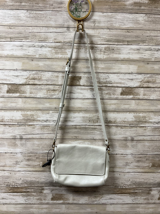 Crossbody Leather By Cma In White, Size:Medium