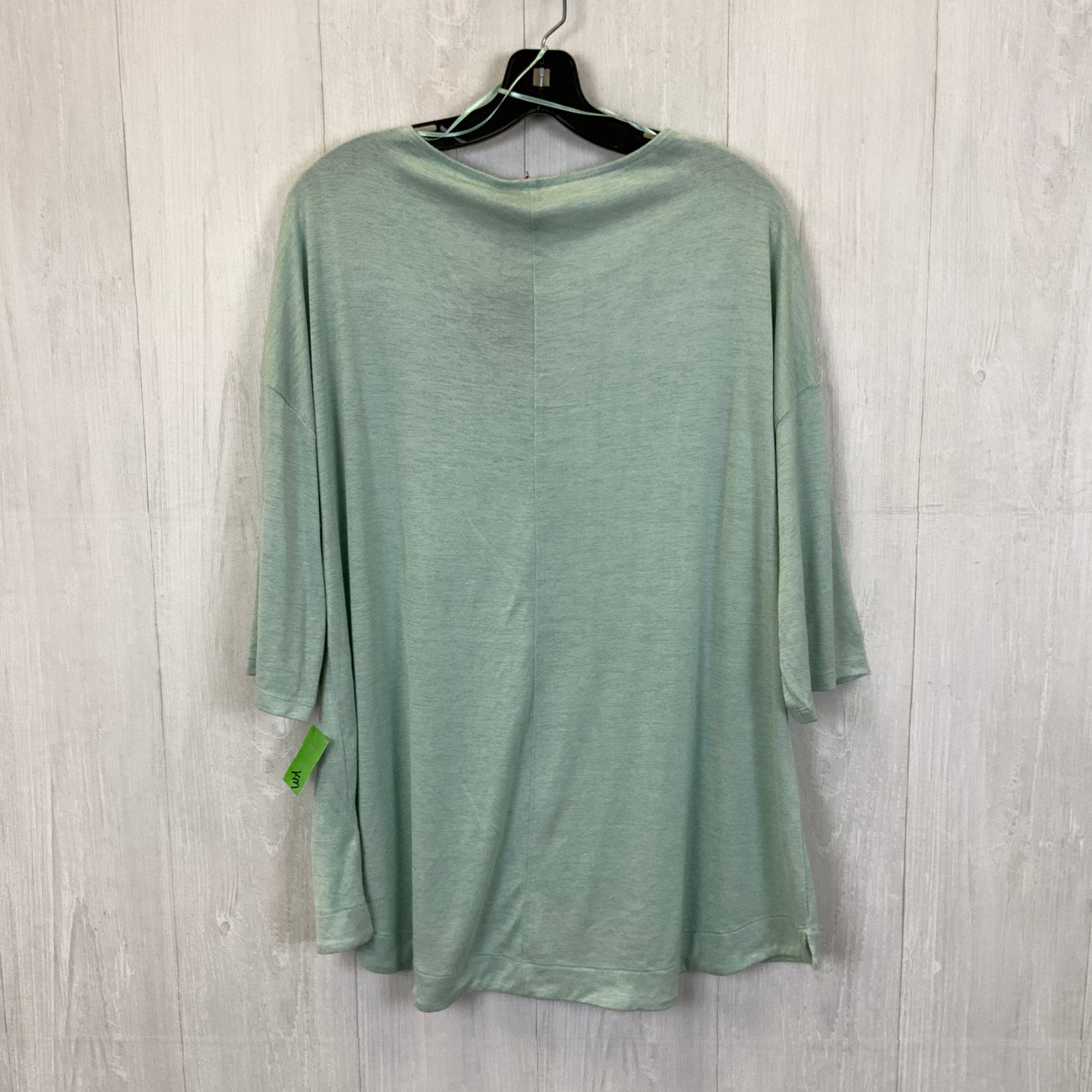Top 3/4 Sleeve Basic By Cynthia Rowley In Green, Size:1X
