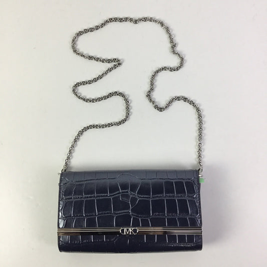 Clutch Designer By Michael Kors In Blue, Size:Small