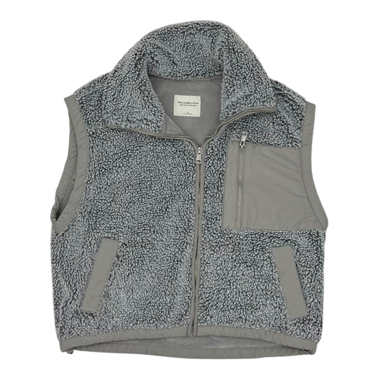 Vest Faux Fur & Sherpa By Abercrombie And Fitch In Grey, Size:S