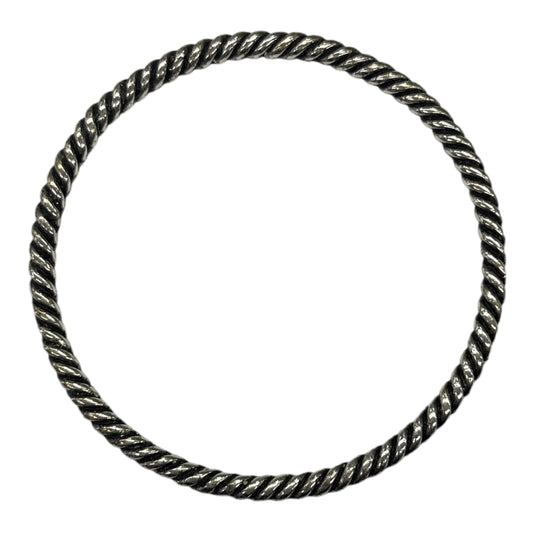 BRACELET BANGLE by    CLOTHES MENTOR In SILVER