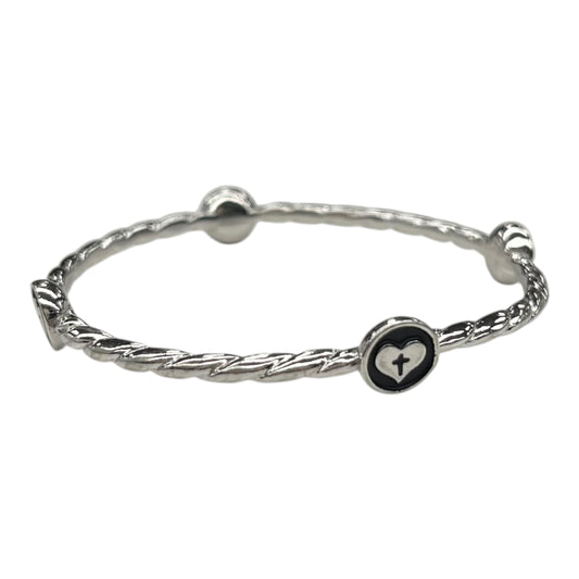 Bracelet Bangle By Clothes Mentor In Silver