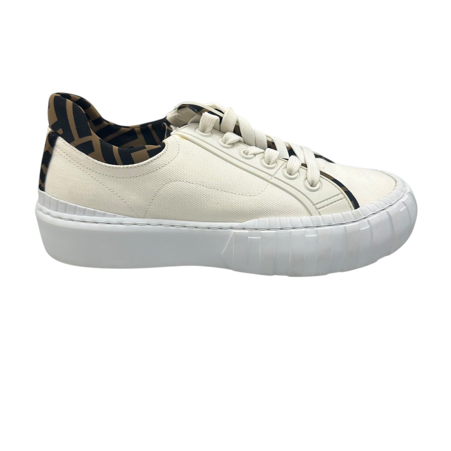 Shoes Luxury Designer By Fendi In White, Size:7.5