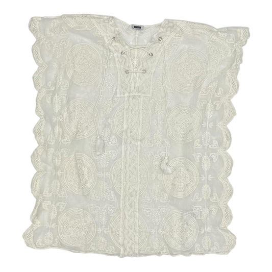 PONCHO by CLOTHES MENTOR in WHITE, Size:OSFM