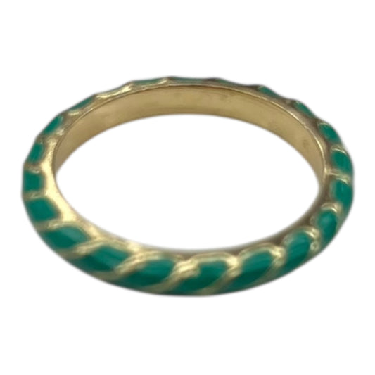 Ring Band By Clothes Mentor In Green