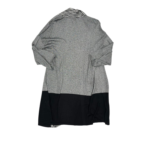Cardigan By Chicos In Grey, Size:M