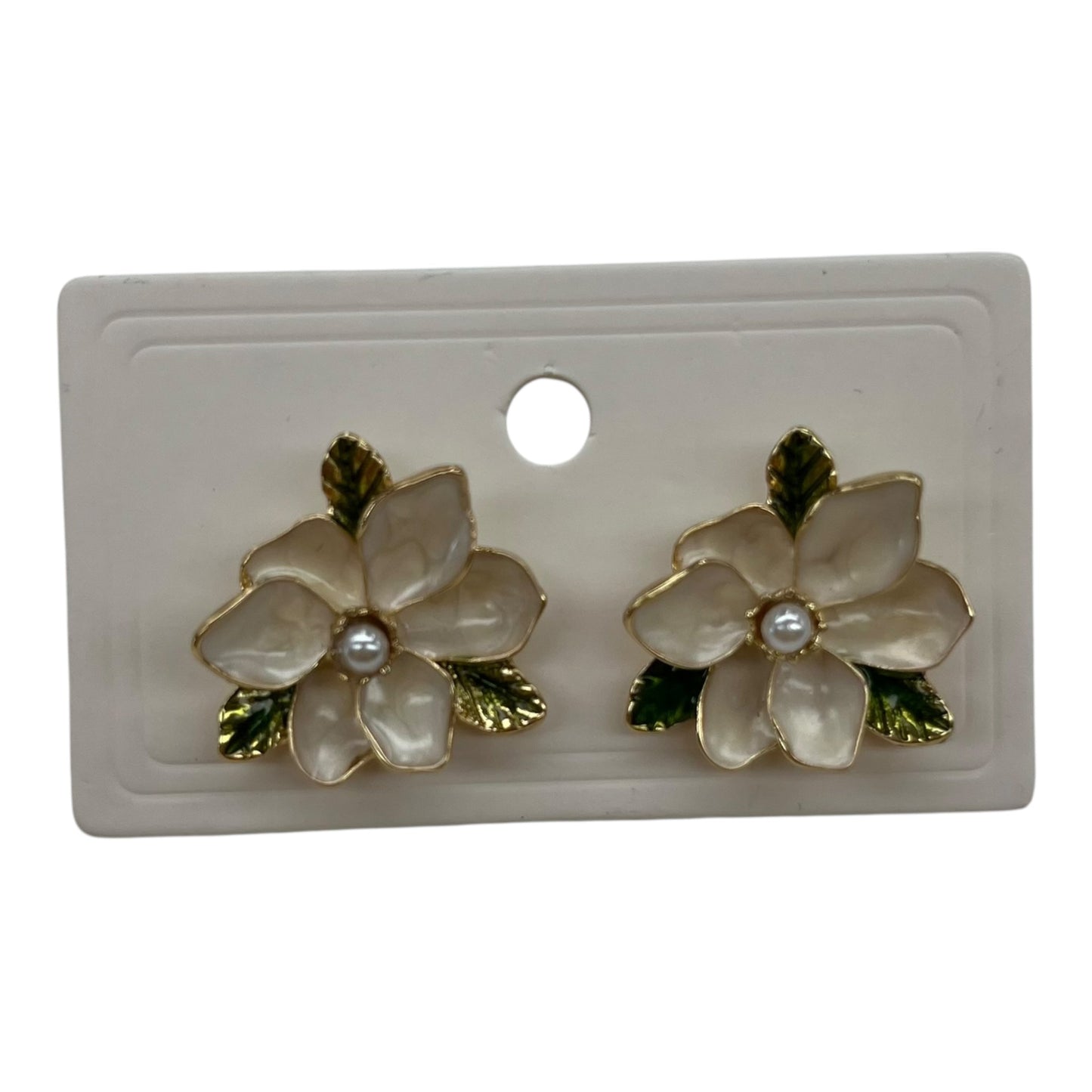 Earrings Stud By Clothes Mentor In Cream